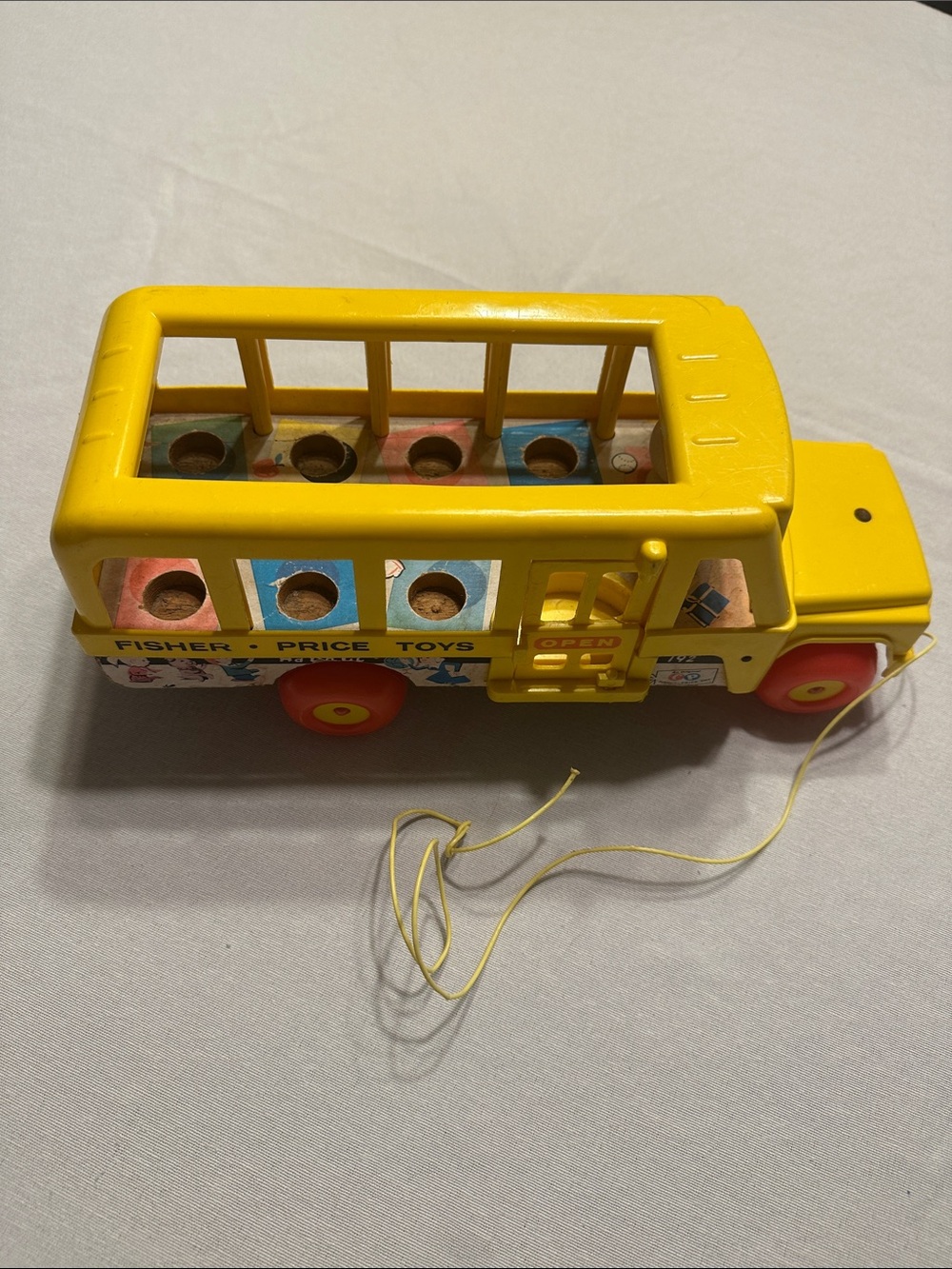 Fisher-Price 1965 Yellow Pull-Along School Bus (Bus Only)